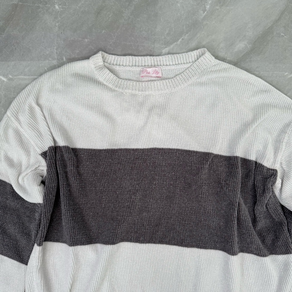 Women’s Pink Lily Striped Color Block Crewneck Knit Sweater Small - Picture 2 of 15